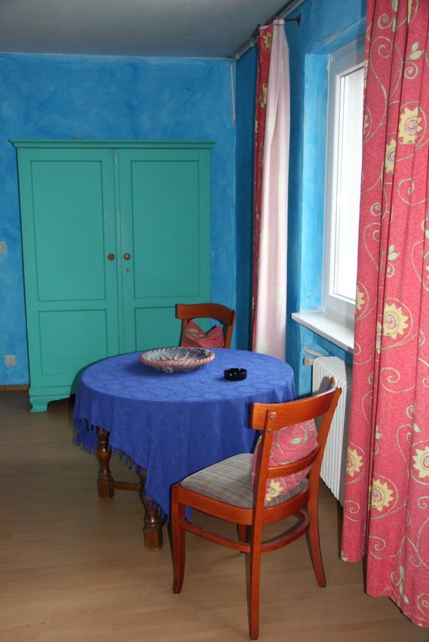 Hostel El Bocado Friedrichshafen Eksteriør billede